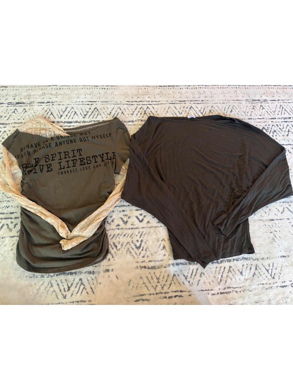 Women's Long Sleeve Casual Tops, Size Small